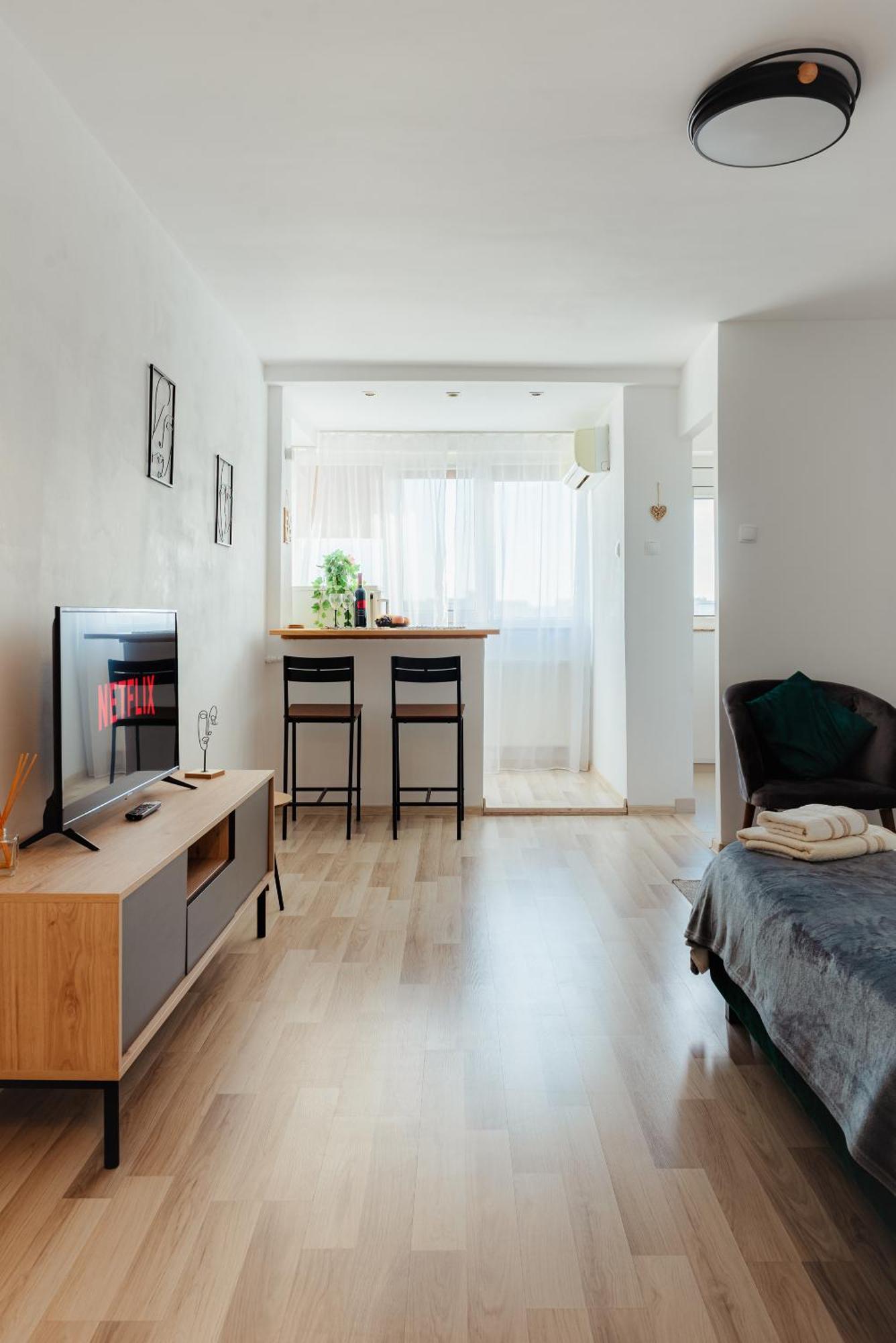 Premium Studio Next To National Arena & Park Бухарест Экстерьер фото